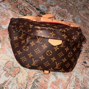 Fashion inspired crossbody bag